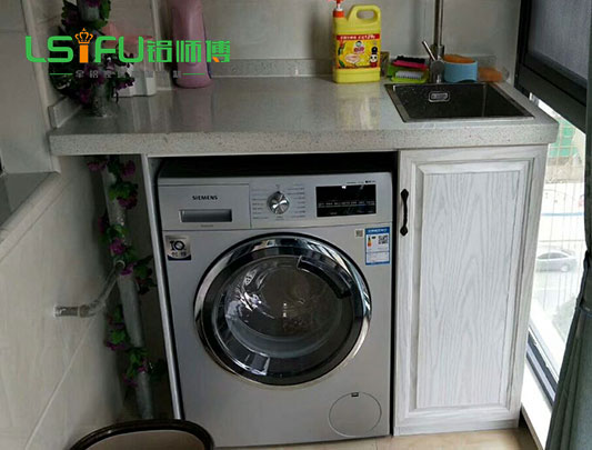 落地式全鋁洗衣機浴室柜定制設(shè)計效果圖 落地式全鋁洗衣機浴室柜定制設(shè)計效果圖