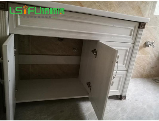 鋁師傅全鋁浴室柜體效果圖