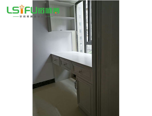 鋁師傅全鋁家居梳妝臺(tái)電腦臺(tái)書桌柜圖片二 鋁師傅全鋁家居梳妝臺(tái)電腦臺(tái)書桌柜圖片二