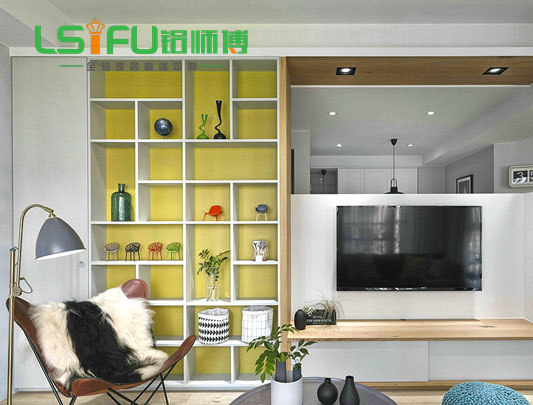 鋁師傅客廳全鋁隔斷屏風(fēng)裝修效果圖 鋁師傅客廳全鋁隔斷屏風(fēng)裝修效果圖