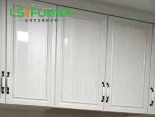 整體全鋁櫥柜質(zhì)量好、表里如一