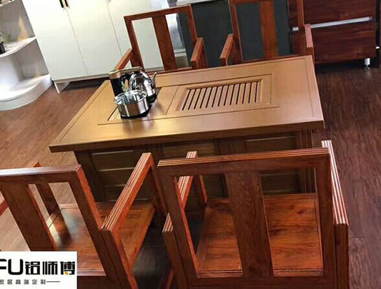 鋁師傅配套沙發(fā)椅子全鋁茶幾裝修效果圖